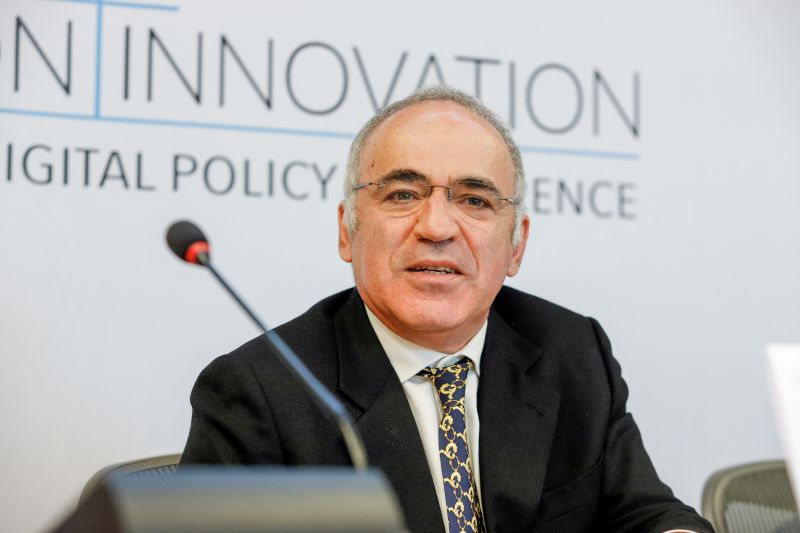  Гари Каспаров, Regulation4Innovation 2022 