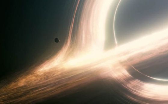 Първата реалистична симулация на черна дупка е във филма "Interstellar"