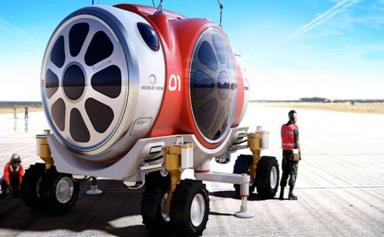 Нова компания за космически туризъм тества успешно своята капсула, теглена от балон