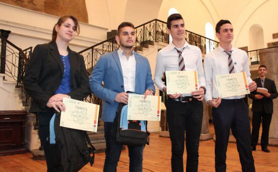 Кой ще ни представя на Европейския конкурс за млади учени