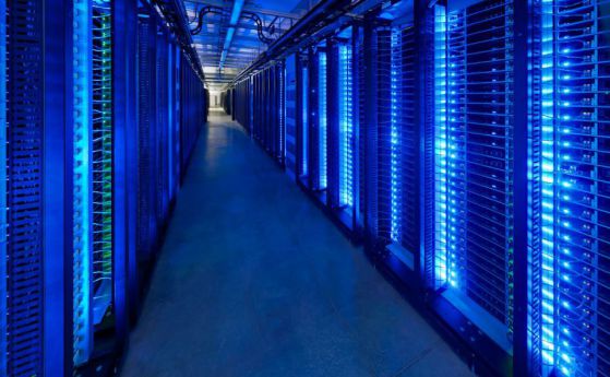 Facebook и Microsoft ще полагат съобщителен кабел под Атлантика