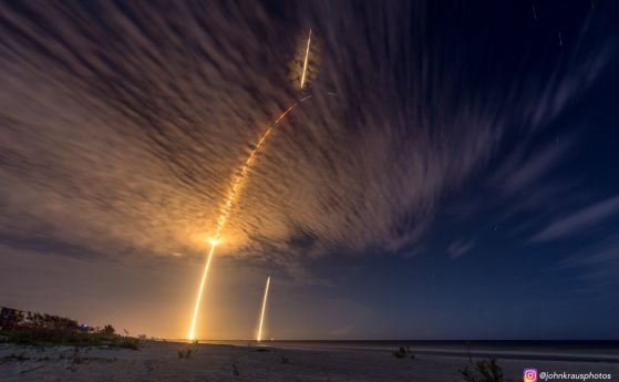 Първата степен на ракетата Falcon 9 направи успешно кацане (видео)