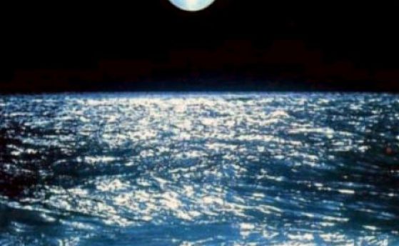 Сеизмолог: Луната не влияе върху земетресенията на Земята