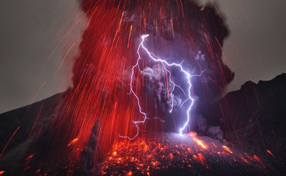 Очаква се смъртоносно изригване на японския вулкан Сакураджима (видео)