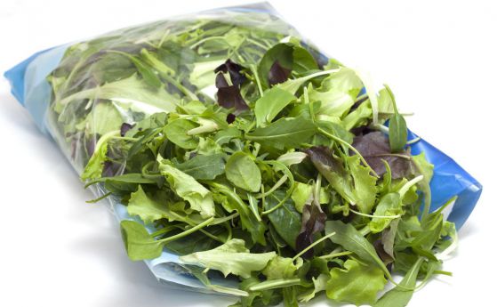 Проучване: Пакетираните салати могат да заразяват със салмонела