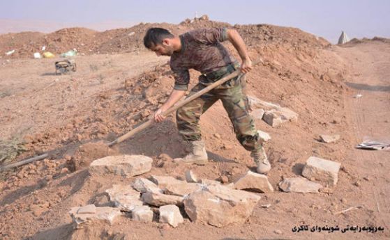 След ИДИЛ: Какво остана от историческите обекти край Мосул (снимки)