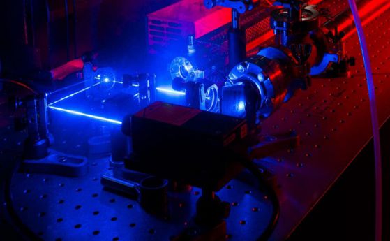 Лазер, разработен по български патент, показа движението на отделните електрони