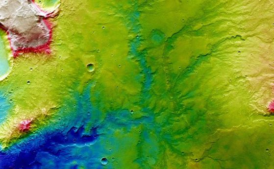 Следи от древни реки на Марс показват нови сателитни снимки