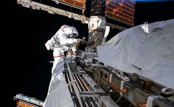 Нулевата гравитация накара кръвта на някои астронавти да тече обратно