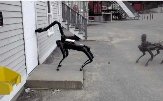 Полицията в САЩ използва куче робот на Boston Dynamics