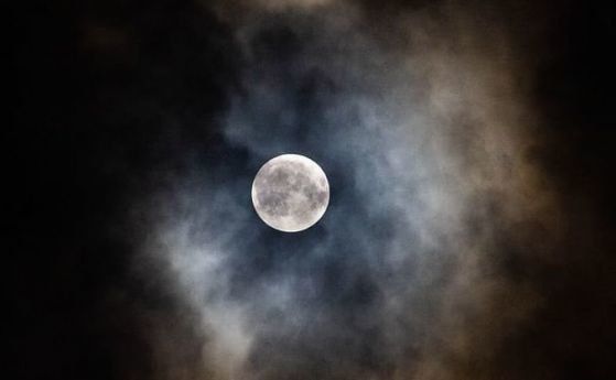 През 1110 г. Луната изчезна от небето. Учените вече знаят защо