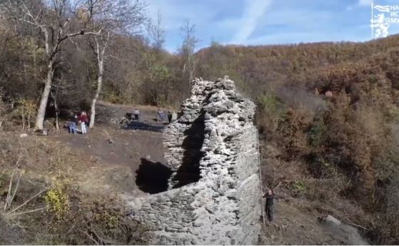 Приключи етап от проучването на средновековната крепост и манастир Урвич в Кокаляне