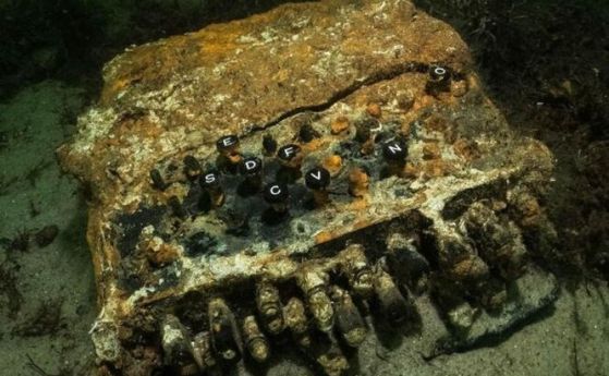 Легендарната нацистка машина "Енигма" е намерена на дъното на Балтийско море