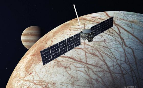 НАСА избра SpaceX за мисия до луната на Юпитер Европа
