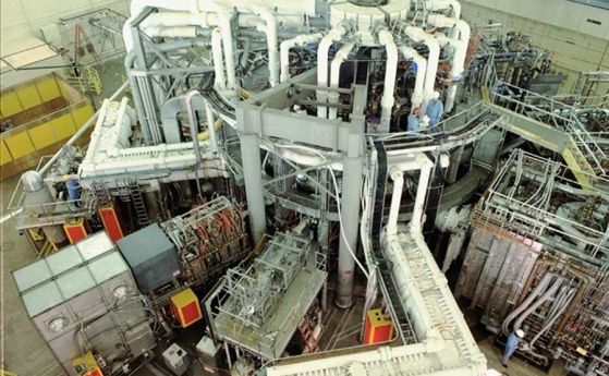  Външен изглед на реактора за изпитване на термоядрен синтез TFTR.
