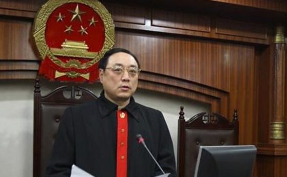 Китай включва изкуствения интелект в своята съдебна система (видео)
