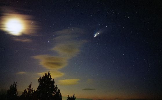  Една от най-наблюдаваните комети на 20 век – Хейл-Боп