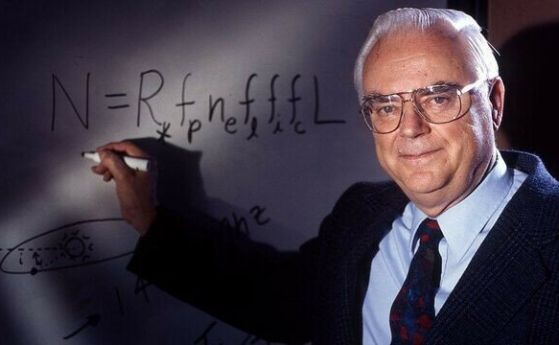 Франк Дрейк почина на 92 години. Той бе основател на института SETI и ентусиаст в търсенето на извънземен живот (видео)