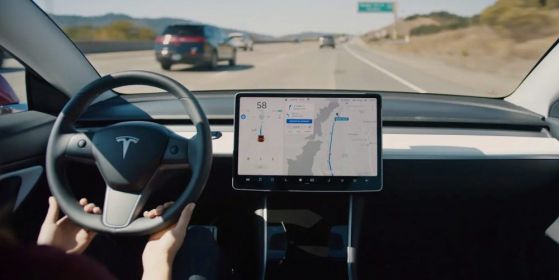 Tesla with Autopilot engaged approaches 10x lower chance of accident