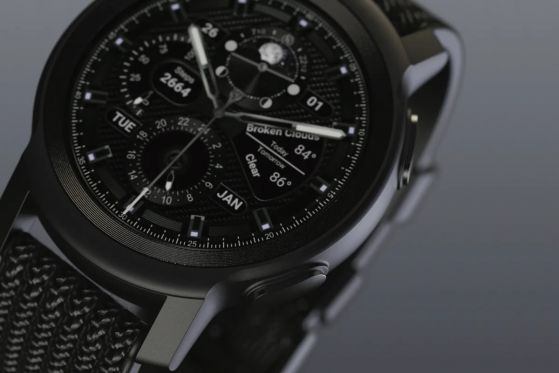 Задава се нов смарт часовник Moto Watch