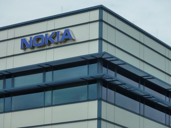 Nokia ще предлага абонаментни облачни софтуерни решения