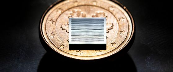 Компанията Arioso Systems създаде микроскопичен говорител с площ 10 квадратни сантиметра