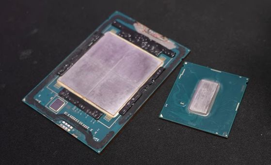 появиха се качествени изображения на кристалите на сървърните процесори Intel Sapphire Rapids
