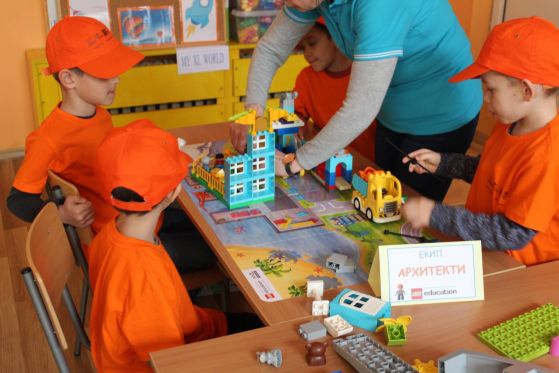 Децата в три детски градини в България ще се обучават пилотно по STEM и роботика