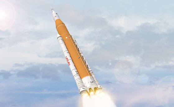 Компания съди Boeing заради космическата ракета SLS