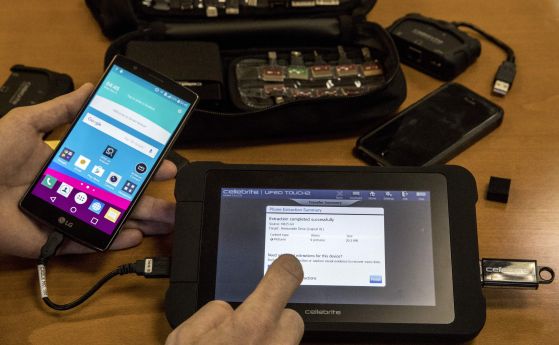 Компанията за хакване на смартфони Cellebrite помоли органите на реда да пазят в тайна технологията ѝ