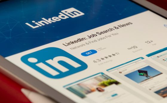 LinkedIn достигна 1 млрд. потребители, платформата добавя нови функционалности с AI