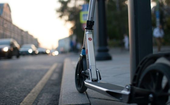 Какво се промени за водачите на електрически тротинетки с измененията в Закона за движение по пътищата Какво се промени за водачите на електрически тротинетки с измененията в Закона за движение по пътищата