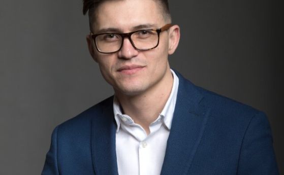 Ален Паунов, Sirma Academy: AI не отнема работни места, той ги пренарежда Ален Паунов, Sirma Academy: AI не отнема работни места, той ги пренарежда
