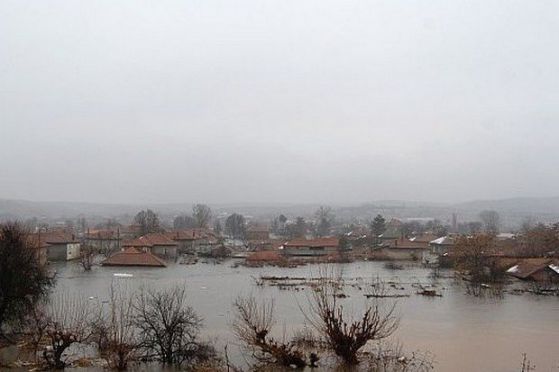 Наводненото село Бисер.   Снимка: Министерство на отбраната