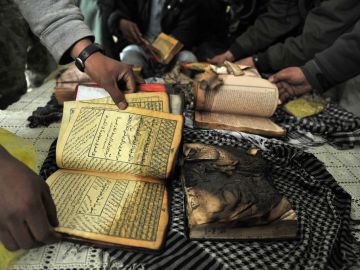 Изгорените книги в Афганистан