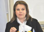 Парламентът очаквано прие оставката на Нели Нешева
