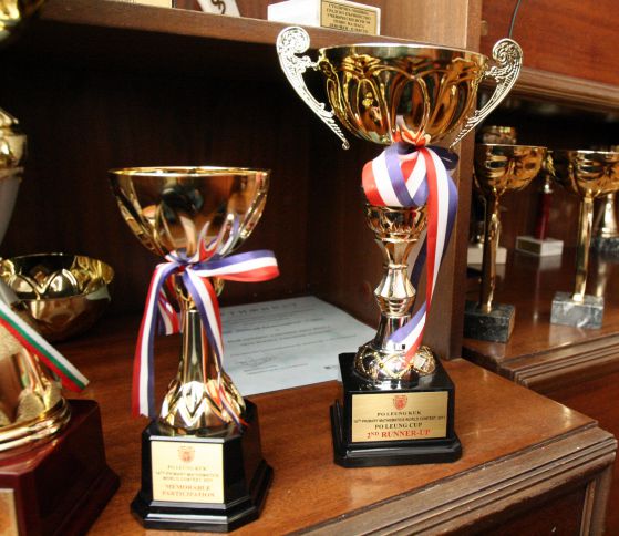 Отличия на български ученици от международни състезания. Снимка: Сергей Антонов
