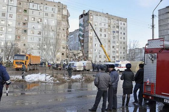 Поне 8 души загинаха след взрив в жилищна сграда в Астрахан. Снимка: БГНЕС