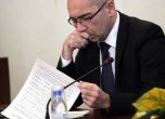 Депутати срещу здравния министър за цените на лекарствата