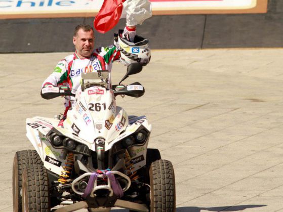 Ценков се надява да развее българския флаг на финала догодина от автомобил