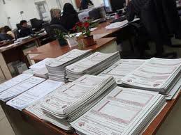 Подаване на данъчни декларации. Снимка: БГНЕС