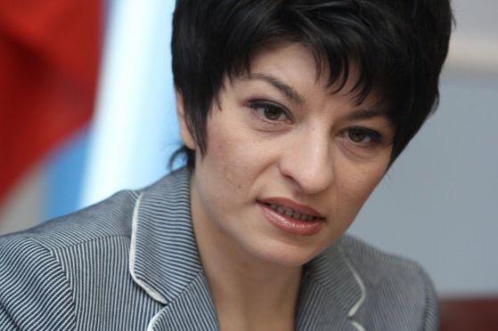 Десислава Атанасова, здравен министър. Снимка: БГНЕС
