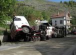 Цистерна с пропан-бутан се обърна край Варна