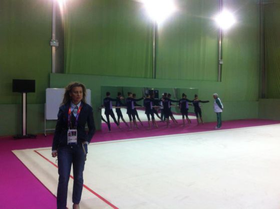 Илиана Раева с българския ансамбъл по художествена гимнастика. Снимка: Личен архив