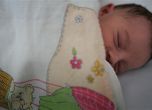 Във Варна спасиха бебе, тежащо 0,5 кг