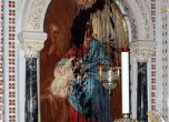 Руснак заля с боя икона в московския храм "Христос Спасител"