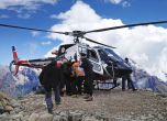 Спасиха петима оцелели след лавината в Непал 