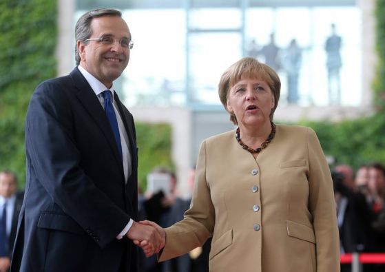 Ангела Меркел и гръцкият премиер Андонис Самарас. Снимка: ЕПА / БГНЕС