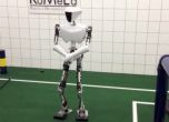Робот танцува на Gangnam Style (видео)