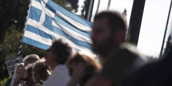 Гърция ще гласува мерките за финансови икономии днес